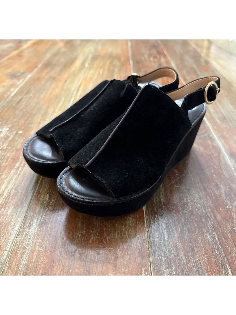 Crown & Ivy Black Suede Peep Toe Wedge Sandals Size 6